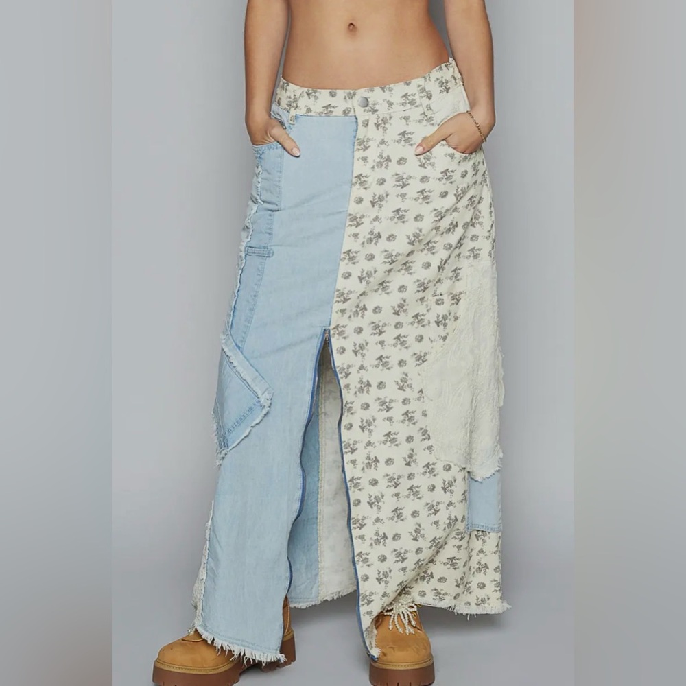 POL Floral Contrast Double Gauze Denim Maci Skirt